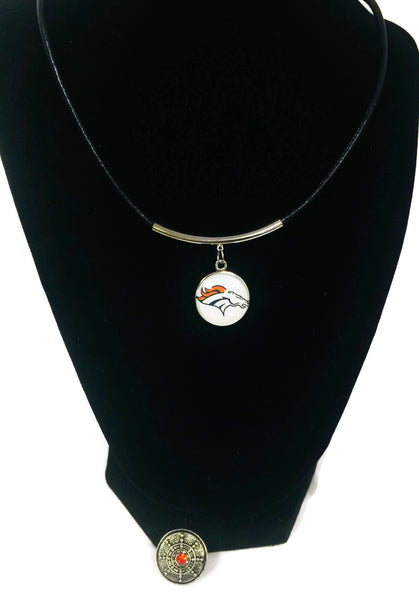 NFL Fashion Snap Jewelry Denver Broncos Logo Necklace Set With 2 Charms For Football Fans