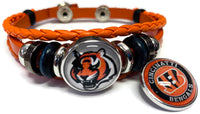 NFL Cincinnati Bengals Tiger Orange Leather Bracelet W/2 Football Logo Snap Jewelry Charms New Item
